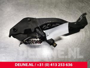Gebrauchte Kupplungspedal Citroen Jumper (U5) 2.2 HDi Preis € 42,35 Mit Mehrwertsteuer angeboten von van Deijne Onderdelen Uden B.V.