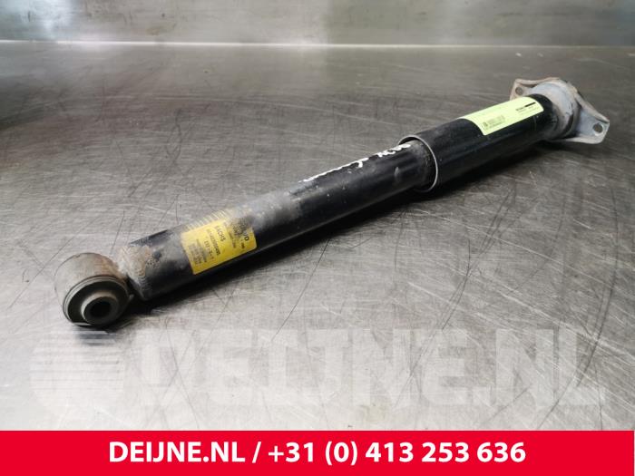 Rear shock absorber