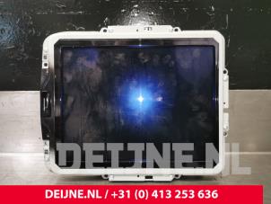 Used Display Multi Media control unit Volvo V60 II (ZW) 2.0 D3 16V Price € 450,00 Margin scheme offered by van Deijne Onderdelen Uden B.V.