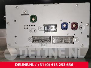 Used Multi-media control unit Volvo V60 II (ZW) 2.0 D3 16V Price € 450,00 Margin scheme offered by van Deijne Onderdelen Uden B.V.