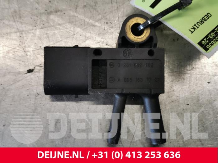 Used Particulate filter sensor Mercedes C (W203) 2.2 C-220 CDI 16V Price € 40,00 Margin scheme offered by van Deijne Onderdelen Uden B.V.