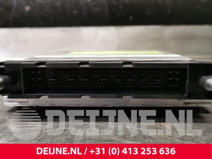 Engine management computer from a Volvo XC90 I 2.4 D5 20V 2004