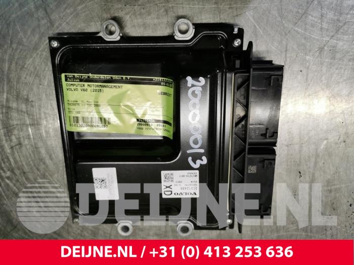 Used Engine management computer Volvo V60 I (FW/GW) 2.0 D4 16V Price € 75,00 Margin scheme offered by van Deijne Onderdelen Uden B.V.