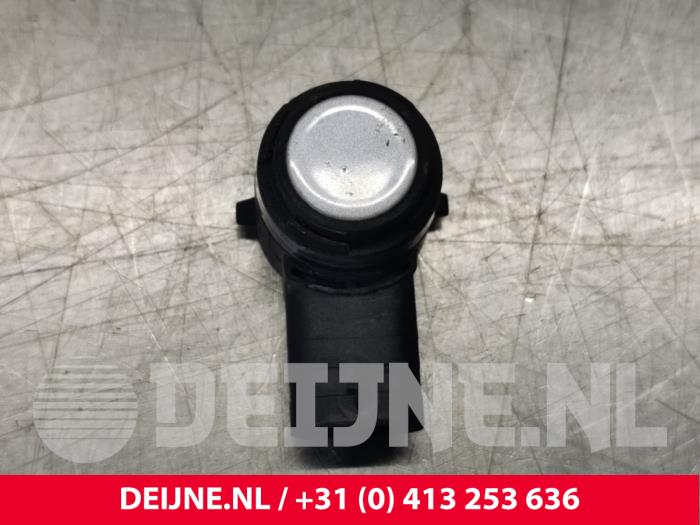 Usados Sensor PDC Volkswagen Golf VII (AUA) 1.4 GTE 16V Precio € 14,00 Norma de margen ofrecido por van Deijne Onderdelen Uden B.V.