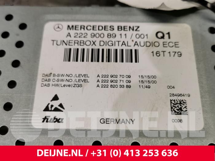 Módulo de radio de un Mercedes-Benz GLC (X253) 3.0 43 AMG V6 Turbo 4-Matic 2016