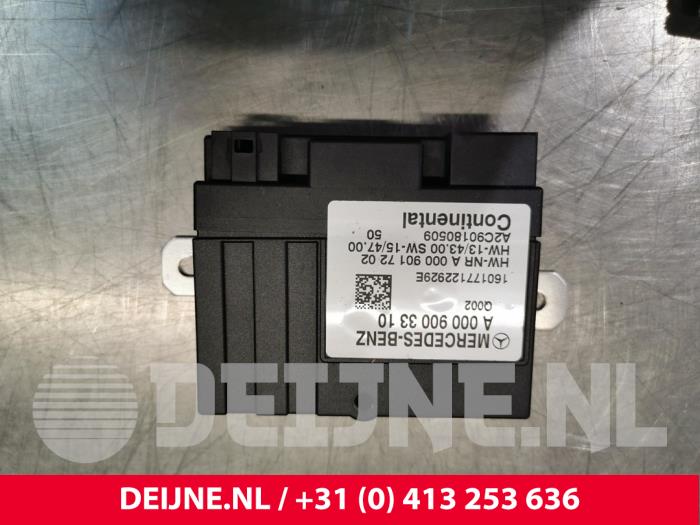 Begagnade Elektrisk bränslemodul Mercedes GLC (X253) 3.0 43 AMG V6 Turbo 4-Matic Pris € 50,00 Marginaltabell erbjuds av van Deijne Onderdelen Uden B.V.