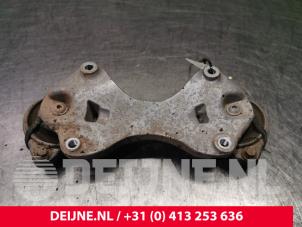 Usagé Support moteur Mercedes GLC (X253) 3.0 43 AMG V6 Turbo 4-Matic Prix € 50,00 Règlement à la marge proposé par van Deijne Onderdelen Uden B.V.