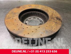 Used Brake disc + block front Mercedes GLC (X253) 3.0 43 AMG V6 Turbo 4-Matic Price € 400,00 Margin scheme offered by van Deijne Onderdelen Uden B.V.