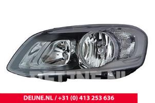 New Headlight, left Volvo XC60 Price € 350,90 Inclusive VAT offered by van Deijne Onderdelen Uden B.V.