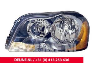 New Headlight, left Volvo XC90 Price € 306,77 Inclusive VAT offered by van Deijne Onderdelen Uden B.V.