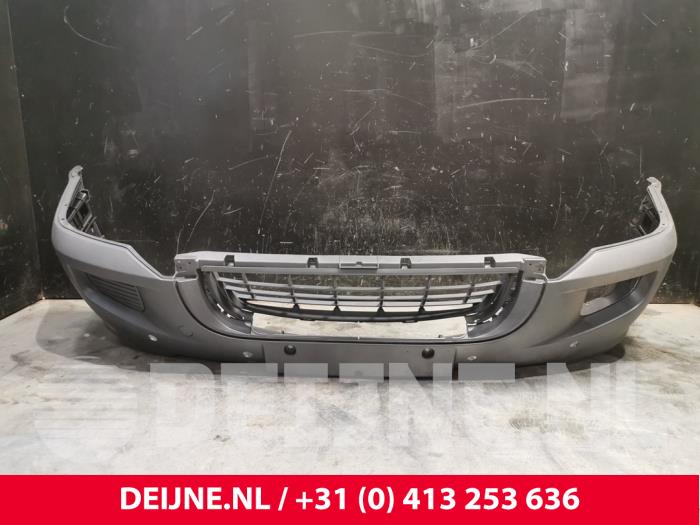 Pare-choc Avant Noir Pour Volkswagen Crafter 2006-2011 - Référence OEM 2E0807103T - Sans Emplacement Anti-brouillards