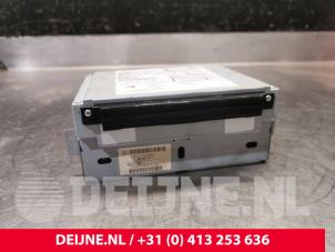 Used CD player Volvo V40 (MV) 2.0 T2 16V Price € 45,00 Margin scheme offered by van Deijne Onderdelen Uden B.V.