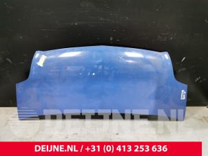 Used Bonnet Opel Movano Combi 2.8 DTI Price € 121,00 Inclusive VAT offered by van Deijne Onderdelen Uden B.V.