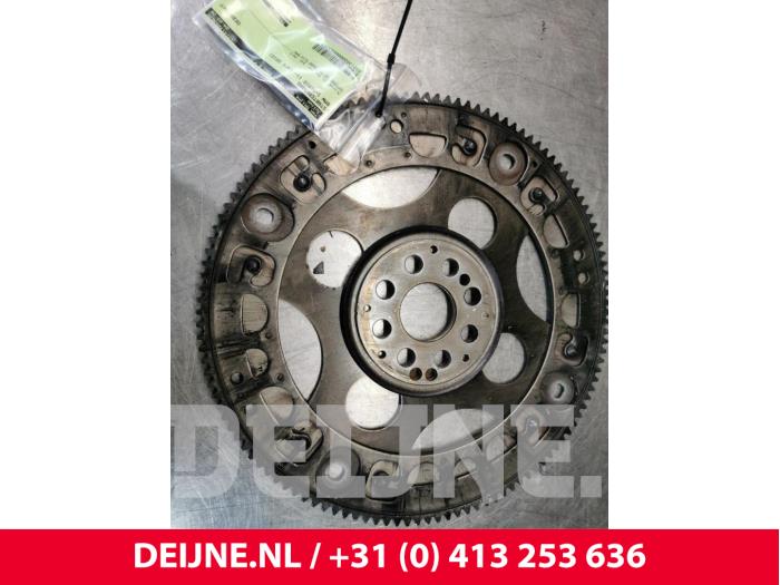 Gebrauchte Starterkranz BMW 1 serie (F20) 118d 2.0 16V Preis € 70,00 Margenregelung angeboten von van Deijne Onderdelen Uden B.V.