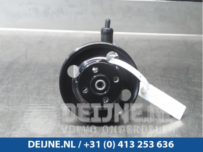 Nya Servostyrningspump Volvo V70 Pris € 181,50 Inklusive moms erbjuds av van Deijne Onderdelen Uden B.V.
