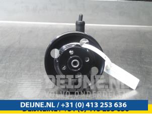 New Power steering pump Volvo V70 Price € 181,50 Inclusive VAT offered by van Deijne Onderdelen Uden B.V.