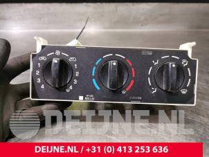 Usagé Panneau de commandes chauffage Citroen Berlingo Prix € 12,10 Prix TTC proposé par van Deijne Onderdelen Uden B.V.