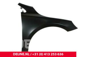 New Front wing, right Volvo V40 Price € 369,05 Inclusive VAT offered by van Deijne Onderdelen Uden B.V.