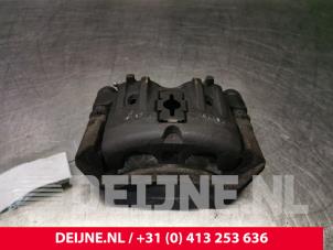 Gebrauchte Bremszange links hinten Iveco New Daily III 50C17 Preis € 90,75 Mit Mehrwertsteuer angeboten von van Deijne Onderdelen Uden B.V.