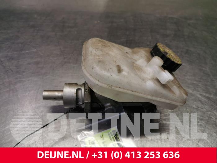 Gebrauchte Hauptbremszylinder Peugeot Partner 1.6 HDI 75 Preis € 42,35 Mit Mehrwertsteuer angeboten von van Deijne Onderdelen Uden B.V.