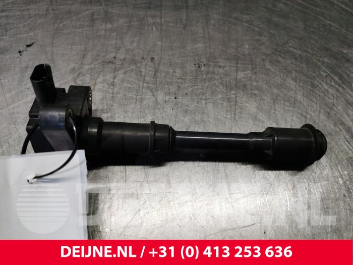 Gebrauchte Zündspule Volvo V40 (MV) 1.6 T2 GTDi 16V Preis € 15,00 Margenregelung angeboten von van Deijne Onderdelen Uden B.V.