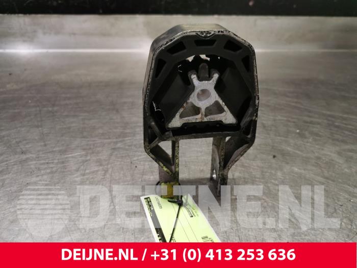Used Engine mount Ford C-Max (DXA) 1.6 SCTi 16V Price € 30,00 Margin scheme offered by van Deijne Onderdelen Uden B.V.