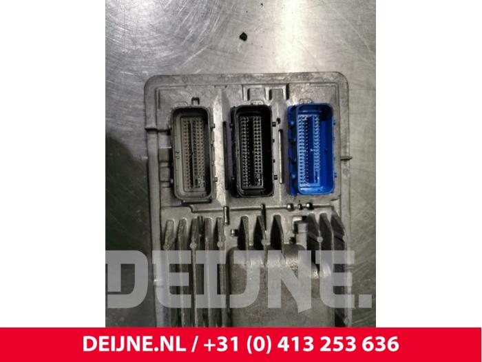 Engine management computer from a Opel Astra K 1.0 Turbo 12V 2016