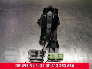 Used Brake pedal Volkswagen Golf VII (AUA) 1.4 GTE 16V Price € 15,00 Margin scheme offered by van Deijne Onderdelen Uden B.V.