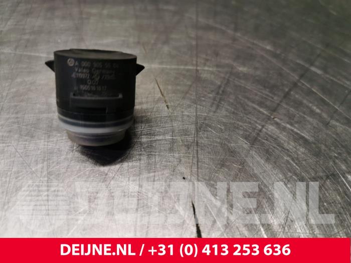 Gebrauchte PDC Sensor Mercedes GLE (W166) 250d 2.0 Preis € 20,00 Margenregelung angeboten von van Deijne Onderdelen Uden B.V.