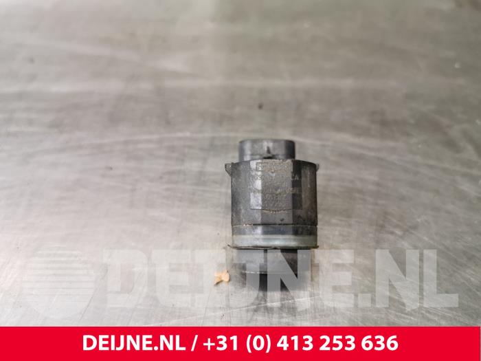 Usados Sensor PDC Volvo V70 (BW) 2.4 D5 20V 205 Precio € 25,00 Norma de margen ofrecido por van Deijne Onderdelen Uden B.V.
