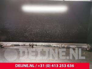 Używane Pólwal Mercedes Vito (639.6) 2.2 110 CDI 16V Euro 5 Cena na żądanie oferowane przez van Deijne Onderdelen Uden B.V.