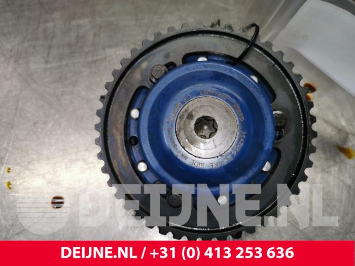Begagnade Kamaxeldrev Volvo XC90 I 2.9 T6 24V Pris € 100,00 Marginaltabell erbjuds av van Deijne Onderdelen Uden B.V.
