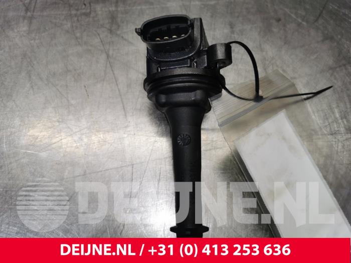 Ignition coil from a Volvo XC90 I 2.9 T6 24V 2004