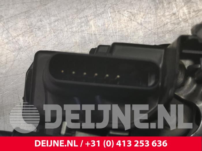 Rear door mechanism 4-door, right Volvo XC60 II 2.0 D4 16V AWD - 31462447