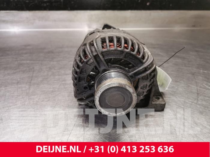 Begagnade Dynamo Volvo XC90 I 2.4 D5 20V Pris € 50,00 Marginaltabell erbjuds av van Deijne Onderdelen Uden B.V.