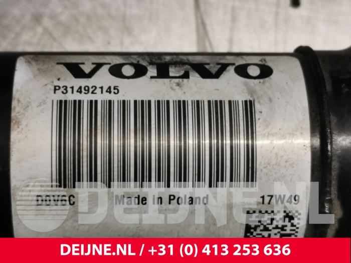 Zwischenachse van een Volvo XC60 II (UZ) 2.0 D4 16V AWD 2018