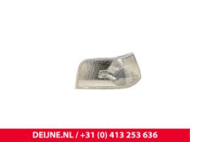 Neuf Feu clignotant gauche Volvo 960 Prix € 16,98 Prix TTC proposé par van Deijne Onderdelen Uden B.V.