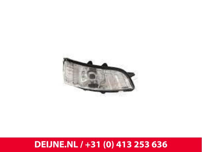 Indicator mirror right from a Volvo V50 2004
