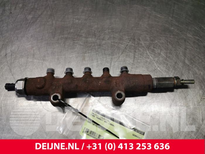 Usagé Système d'injection Ford Transit Prix € 60,50 Prix TTC proposé par van Deijne Onderdelen Uden B.V.
