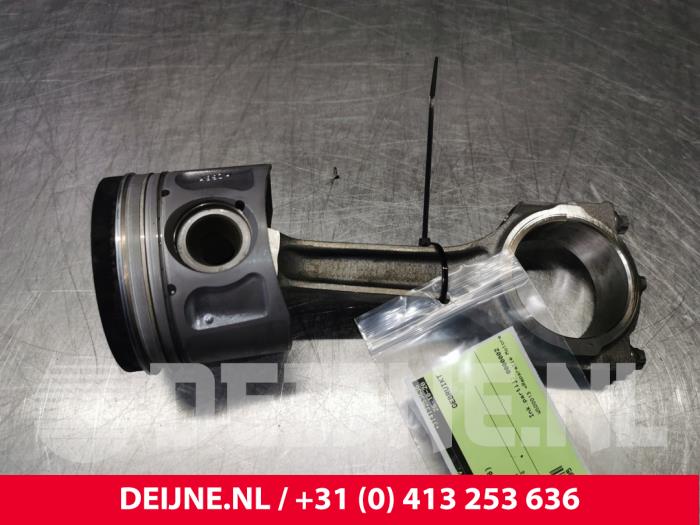 Gebrauchte Kolben Citroen Jumper Preis € 60,50 Mit Mehrwertsteuer angeboten von van Deijne Onderdelen Uden B.V.