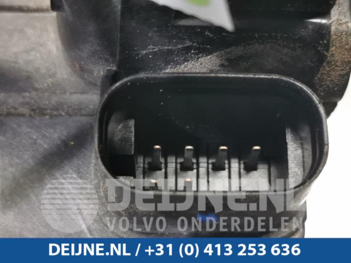 Türschlossmechanik 4-türig links vorne van een Mercedes-Benz C (W205) C-220 2.2 CDI BlueTEC, C-220 d 16V 2016
