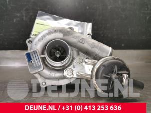 Usados Turbo Nissan Kubistar Precio € 242,00 IVA incluido ofrecido por van Deijne Onderdelen Uden B.V.
