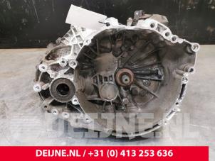 Used Gearbox Volvo V40 (MV) 2.0 D2 16V Price € 350,00 Margin scheme offered by van Deijne Onderdelen Uden B.V.