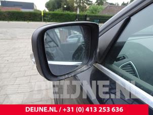 Używane Lusterko zewnetrzne lewe Volvo XC60 I (DZ) 2.4 D4 20V AWD Cena € 250,00 Procedura marży oferowane przez van Deijne Onderdelen Uden B.V.