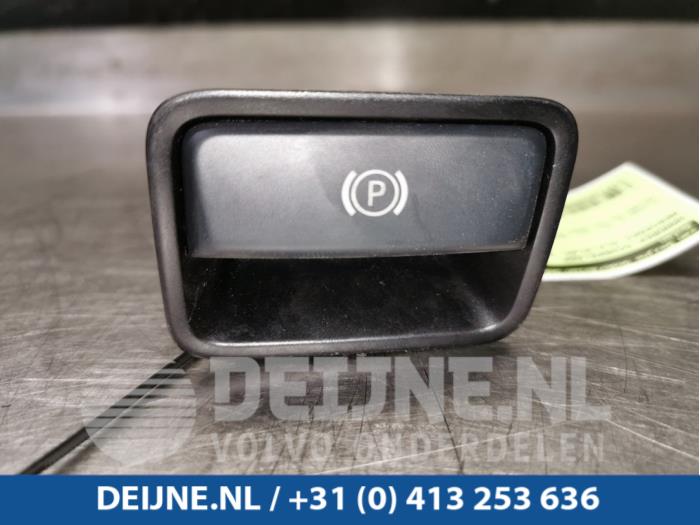 Gebrauchte Handbremse Schalter Mercedes SLK-Klasse 11- Preis € 10,00 Margenregelung angeboten von van Deijne Onderdelen Uden B.V.