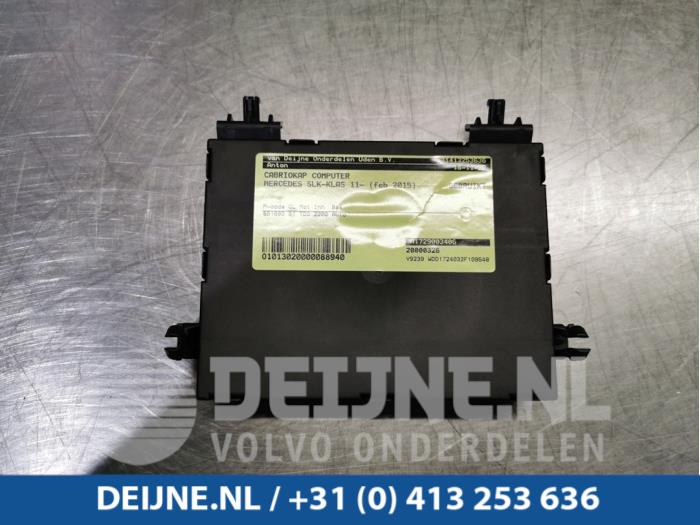 Used Convertible computer Mercedes SLK-Klasse 11- Price € 80,00 Margin scheme offered by van Deijne Onderdelen Uden B.V.