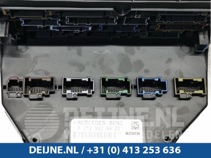 Skrzynka bezpieczników z Mercedes SLK-Klasse 11- 2015