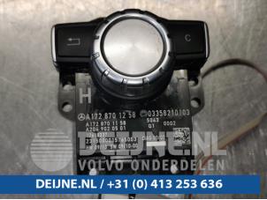 Usados Unidad de control multimedia Mercedes SLK-Klasse 11- Precio € 150,00 Norma de margen ofrecido por van Deijne Onderdelen Uden B.V.