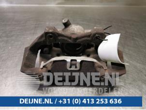 Used Front brake calliper, right Mercedes SLK-Klasse 11- Price € 60,00 Margin scheme offered by van Deijne Onderdelen Uden B.V.