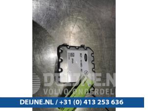 Used Front camera Ford Transit Custom Price € 211,75 Inclusive VAT offered by van Deijne Onderdelen Uden B.V.